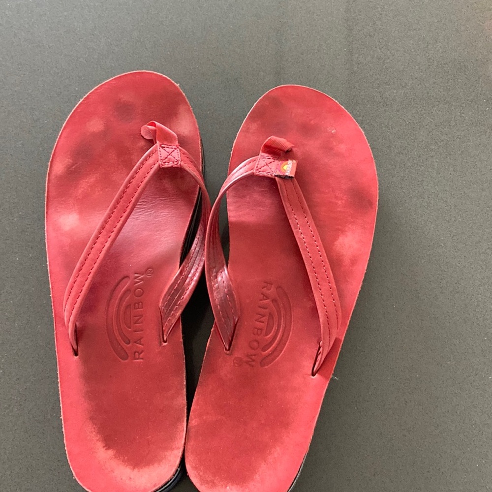 Rainbow flip flops 🌈